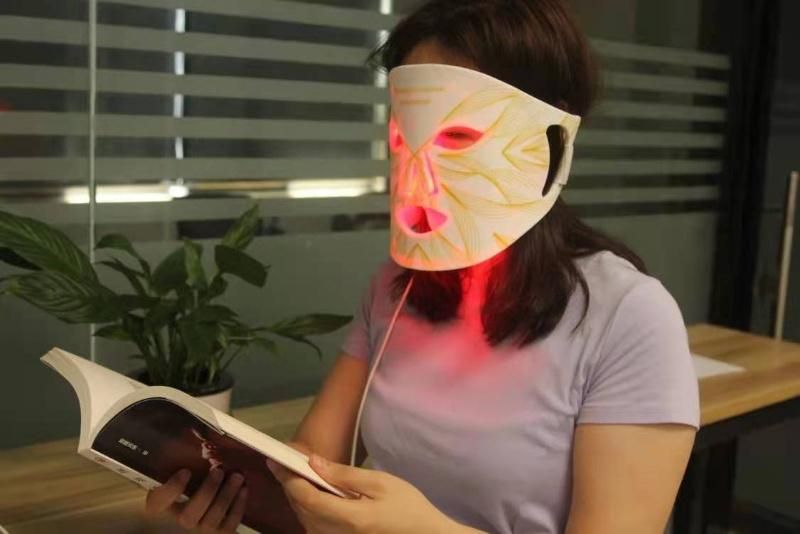 Medical Grade Silicone LED Light Therapy Mask for Skin Treatment