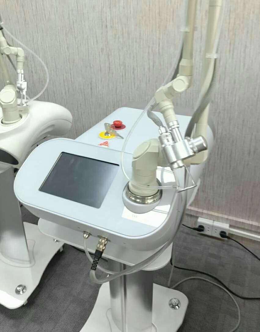 CO2 Fractional Laser Vaginal Tightening Laser System Price for Sale